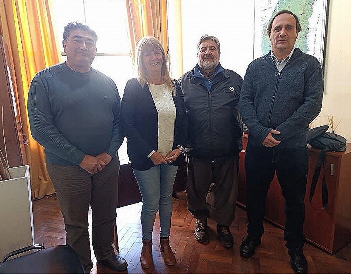 Reunión con la Vocal de Jubilados y Acciones de AMET para la Caja y la OSPLAD